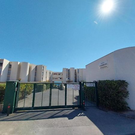 40 M², 1Ere Ligne Mer, Dernier Etage Avec Ascenseur Sete Bagian luar foto