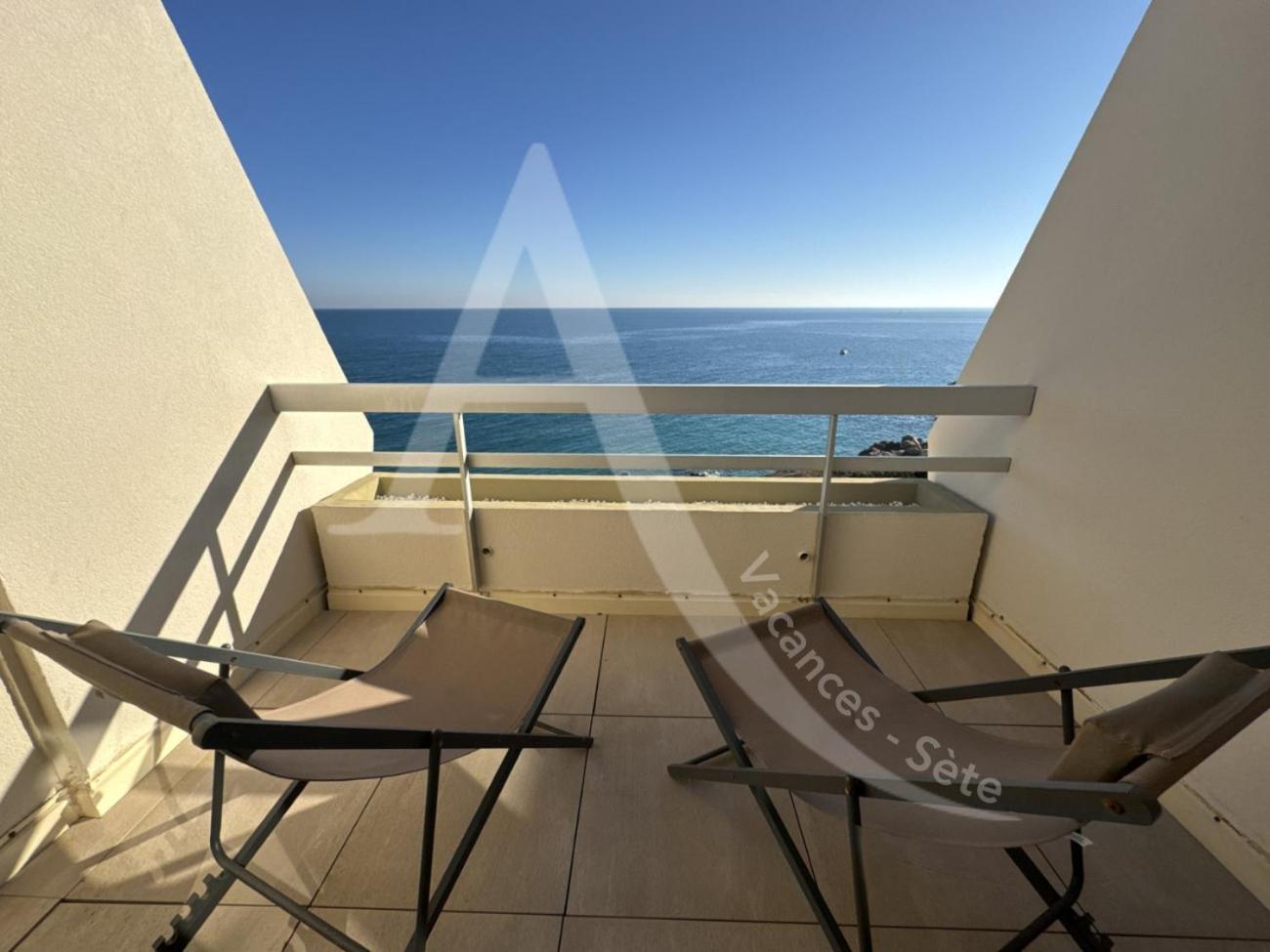 40 M², 1Ere Ligne Mer, Dernier Etage Avec Ascenseur Sete Bagian luar foto